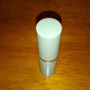 Colour surge lipstick